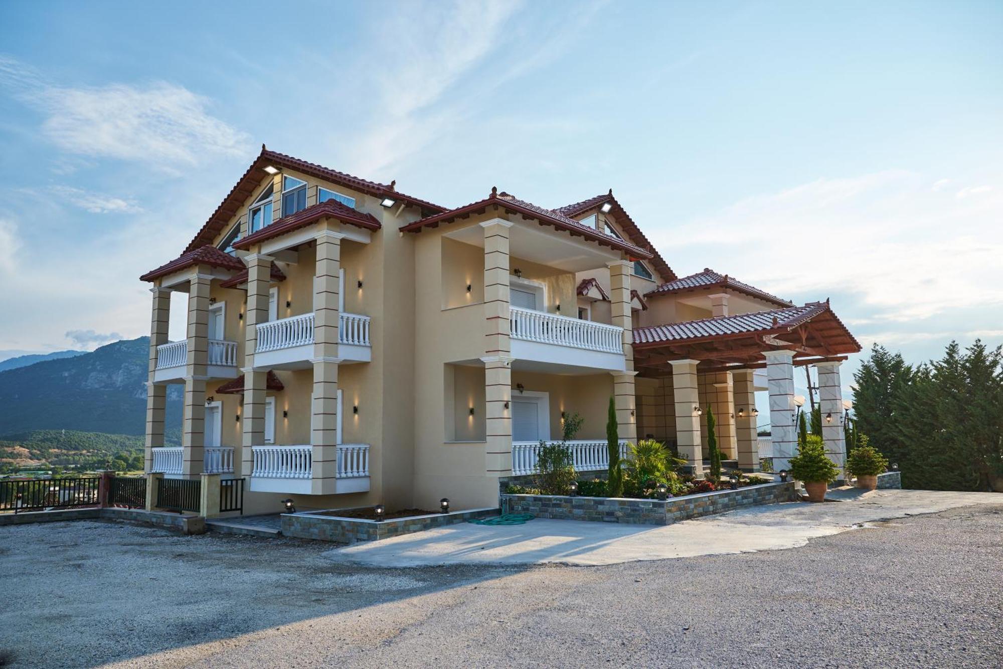 Famissi Suites 2 Kalampáka Buitenkant foto